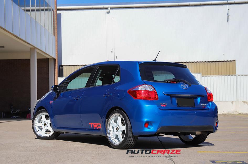 TOYOTA COROLLA FR 1 WHITE POLISH LIP